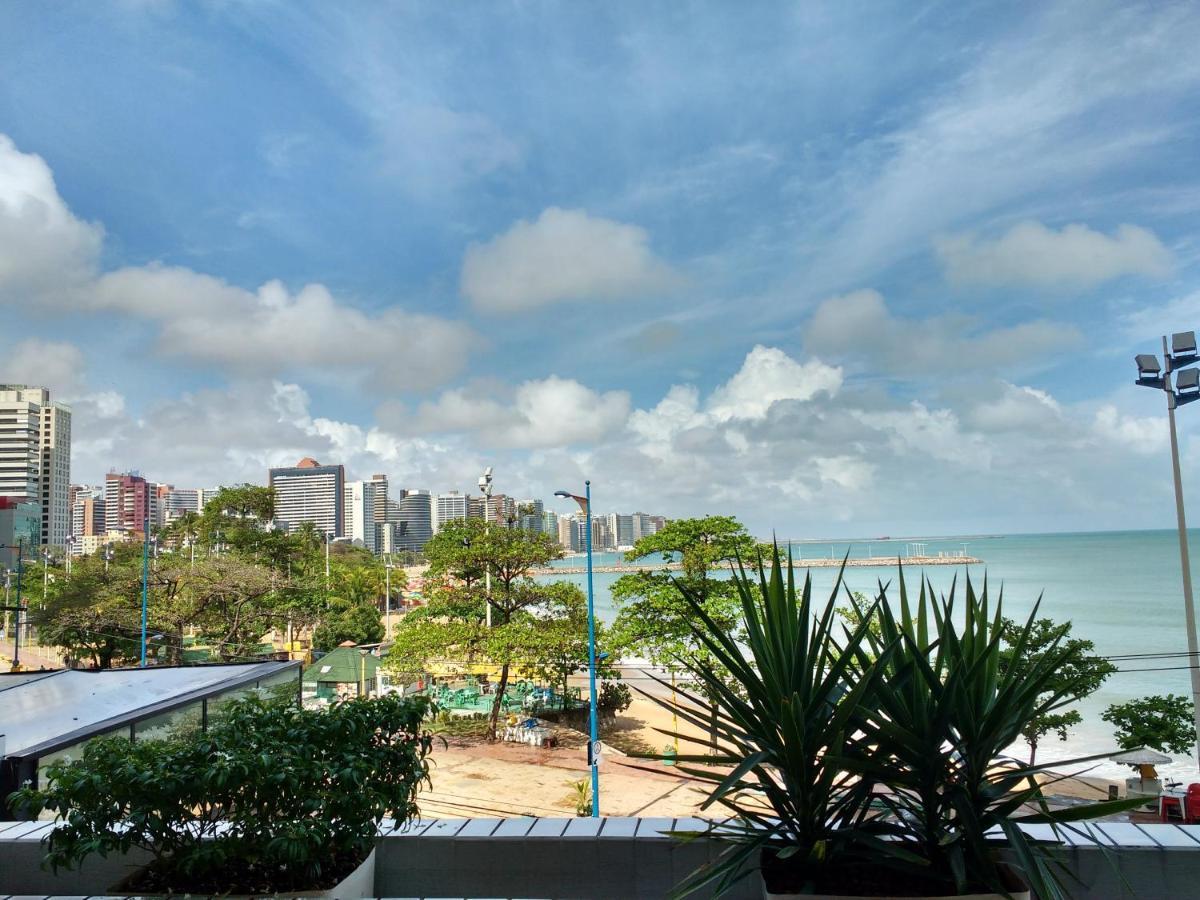 Flat Particular No Blue Tree Fortaleza Bagian luar foto